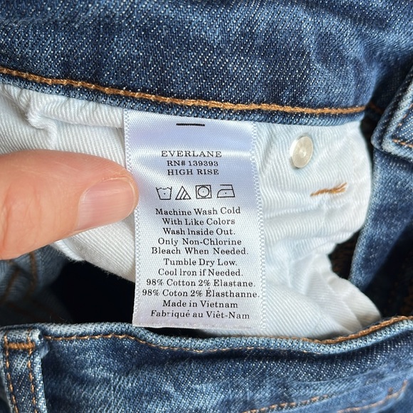 Everlane Jean - 29 (28 actual) - Picture 6 of 11